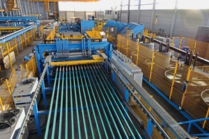  According to Titeca the M-System PowerMesh HS mesh welding plant, installed in 2016, was „the largest, but also the most important investment“ for Verhelst. This newly developed plant is designed for high performance and supplies the two carrousel systems with the required mesh 