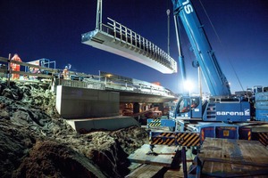  Für die Verbreiterung der beiden vorhandenen, horizontal gewölbten Kastenträgerbrücken im nördlichen Teil des Autobahnkreuzes Holendrecht lieferte Haitsma Beton neue tragende Bauteile 