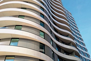  Schöck Isokorb XT elements for cantilevered reinforced-concrete balconies were able to reduce the risk of thermal bridges in the entire Riverwalk building complex  