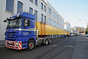  The crane had an overall transport length of 110 m 