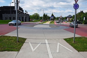  Pflaster und Beton in verschiedenen Farben helfen dabei, den Verkehr zu regeln und ­Sicherheit zu bewahren 