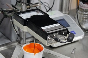  Quality takes top priority: the slurries have to pass several tests in the laboratory 