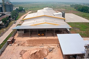  View of the AM ­factory premises with the AAC production building located in the metropolitan ­region of Jakarta 