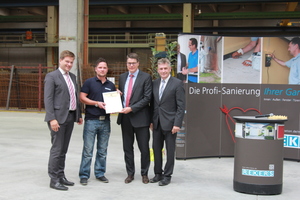  Ulrich Rekers (left) and Christof Rekers (second from the right) received numerous presents 