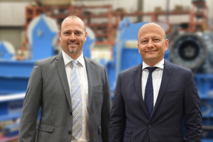  Nuspl will become Vollert – but the contact partners will be the same. The reliable Nuspl team for marketing and technical support will in future service customers from Weinsberg. Hans-Jörg Vollert, Managing Director of Vollert Anlagenbau GmbH (right) and Alexander Kaspar, Head of Special Form Construction 