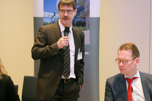  Dipl.-Ing. Dietmar Ulonska informed attendees of the envisaged work group on engineered stone and of the planned setup of a download center for brochures on the SLG website 