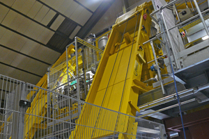  Aggregates are conveyed via Pemat PAS skip hoists … 