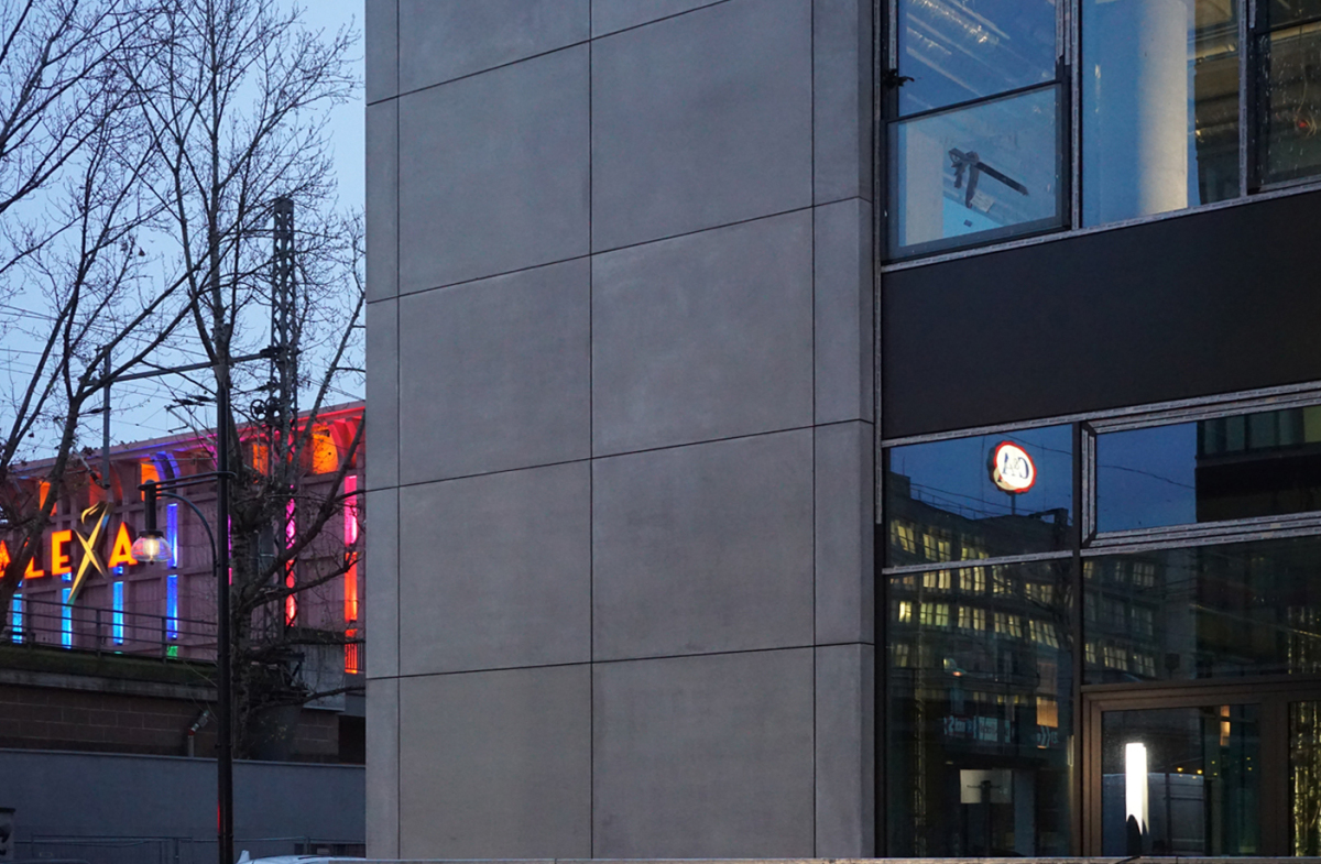 Glasfaserbeton Fassade F 252 R Motel One In Berlin Betonwerk