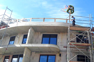  <div class="bildtext_en">Topping-out ceremony in Ahlbeck</div> 