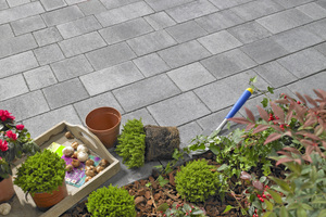  Klosterpflaster paving blocks are not only permeable to water but also flexible and easy to install 