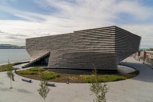  Das Victoria &amp; Albert Museum of Design in Dundee befindet sich am Ufer des Flusses Tay  
