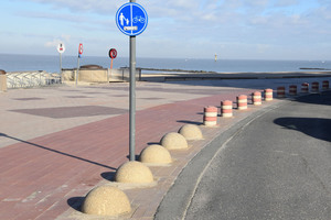  The iron oxide pigments from Cathay Industries have excellent weathering as well as light fastness properties and therefore withstand the coastal climate along the dyke from Zeebrugge to Knokke 