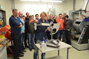  The functional modes of testing equipment will once again be explained in the laboratory of the TU Dresden by Dr. Mike Wolf within the scope of the practical sessions 