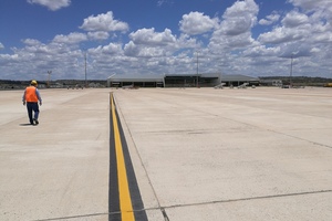  Toowoomba Wellcamp Airport; airfield, aprons and precast structure in the respective building built with a geopolymer concrete 
