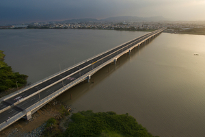  In this new road structure, 60,000 vehicles will transit daily 