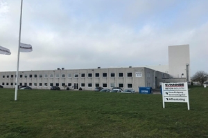  Die Firma Svinninge Beton Industri entschied im Jahr 2018, in einem bestehenden Gebäude ein neues Werk zur Betonfertigteilherstellung zu integrieren  