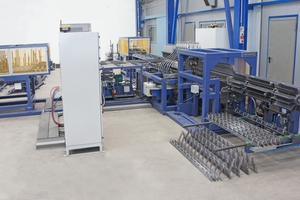  PLT B Spacer Maschine mit automatischer Stapeleinheit 