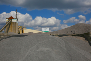  … and mixed with freshly demolished concrete to produce recycling material  