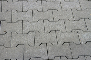  Fig. 2b: ... on concrete pavers  