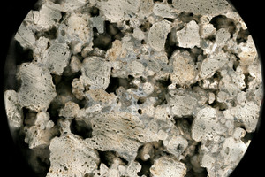  Fig.: Lightweight aggregate concrete with open structure 