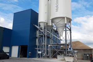  <div class="bildtext_en">BHS supplied two mixers with a daily capacity of 520 m³ to the Dutch Holcim factory</div> 
