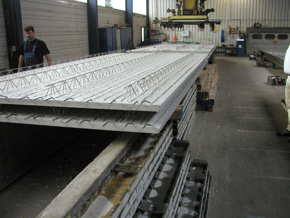 Determining the roughness of precast concrete slabs correctly first