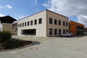  Bei einer Grundschule in Wermsdorf kamen Klimadecken mit Betonkernaktivierung zum Einsatz 