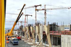  At the J-Pier, 86 very special columns are placed along the pier 