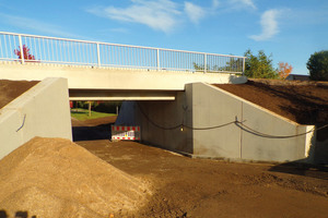  Der Ersatzneubau der Brücke unmittelbar nach Abschluss der Montage 