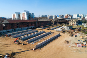  In the area reserved for beam prefabrication, 472 beams are produced 