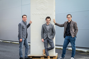  The two managing directors, Philipp Tomaselli (left) and Markus Loacker (right), and division manager Michael Gabriel (center) are pleased with the successful pilot phase and the upcoming market entry of Concrete 3D 