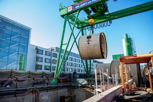  A total of 735 Berding Beton reinforced-concrete pipes were installed for the near sewer route of just short of 2.2 km length  