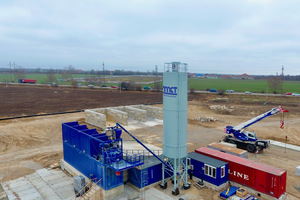  <div class="bildtext_en">Overall job site with MCT mobile plant</div> 