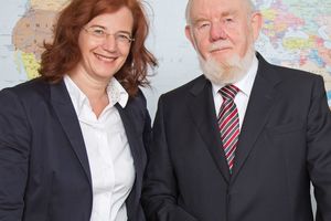  Dr. Maike Keller with her father Kurt Avermann 