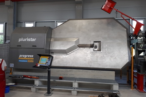  The Pluristar multi-purpose machine includes an automatic changeover from double to single wire processing 