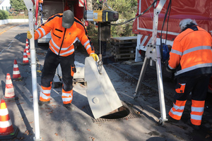  The components fit into any standard sewer manhole and can be installed by a small number of staff in an easy and fast way 