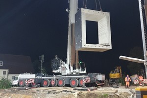  The precast frame elements, weighing up to 40 tons, were lifted in place during the track possession time by a 300-ton mobile crane 