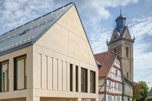  Das neue Rathausensemble verbindet den historischen Bestand harmonisch mit den Neubauten 