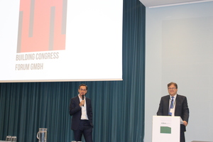  <div class="bildtext_en">Building Congress Forum (BCF) managing directors Michael Voss (left) and Dr. Ulrich Lotz</div> 