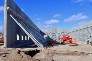  Der Bau der Halle sowie die Installation der Anlage konnten im Sommer 2021 finalisiert werden  