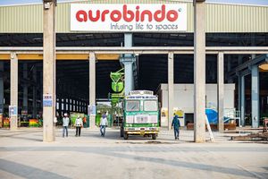  Aurobindo’s precast factory sits on 21 acres in the Sanga Reddy district, 40 kilometers from the city of Hyderabad city in Southern India 