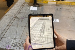  An optional 3D-AR-visualization on a tablet enables a practical application of the digital design 