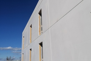  Fig. 11: In this project, Arctic Wall system by Hormipresa has been used, consisting of a 30 cm thick sandwich panel to form the enclosures 