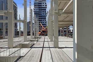  Fig. 5: One of the milestones of the Casal Arena project in Valencia has been the construction of new infrastructures for the Les Arts public school 