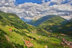  <div class="bildtext">In diesem Jahr führt die Fachstudienreise Beton nach Südtirol </div> 