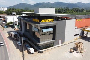  Just recently, the more than 40-year success story continued with the erection of the administrative headquarters of Agricopel 
