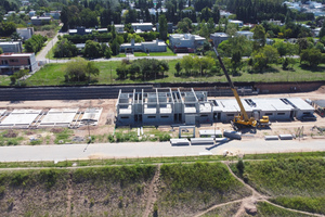  A new Elematic plant in Buenos Aires delivers the sandwich walls for a new project that turns a former quarry into a new, green settlement  