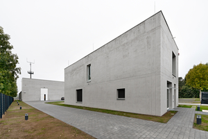  <div class="bildtext_en">Reception building and sculpture hall were erected with lightweight concrete</div> 