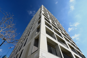  Fig. 01: Precast concrete structure for a 16-story residential building in L‘Hospitalet de Llobregat (Barcelona) – ROANSA 