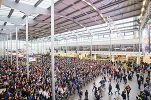  A total of around 3,200 exhibitors from 60 countries and more than 495,000 visitors from more than 200 countries came to bauma in Munich from 24 to 30 October 2022 